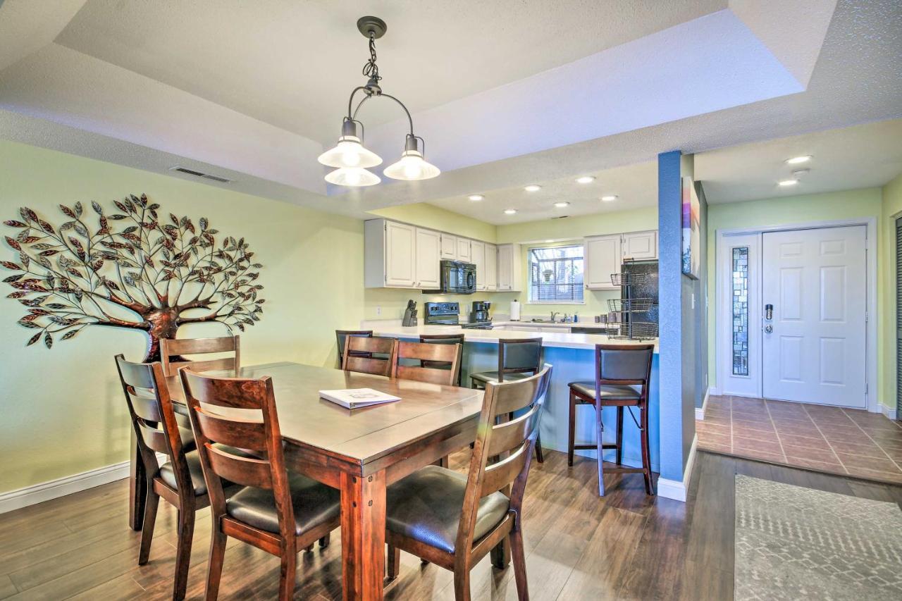 Lakefront Ozarks Condo By Golf And Restaurants! 外观 照片